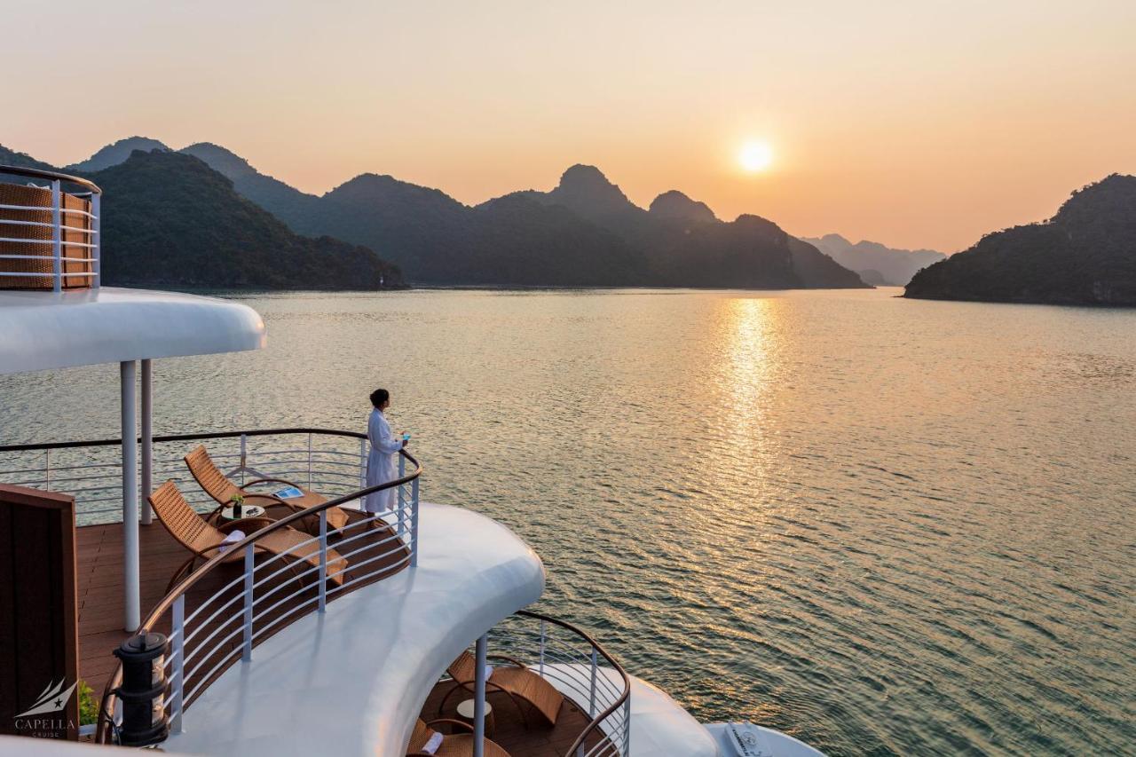 Hotel Halong Capella Cruise - Member Of Lyra Cruise Collection Hạ Long Exterior foto