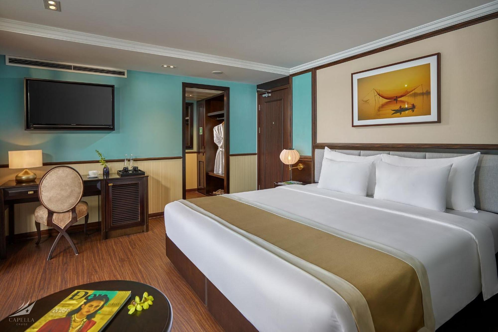Hotel Halong Capella Cruise - Member Of Lyra Cruise Collection Hạ Long Exterior foto