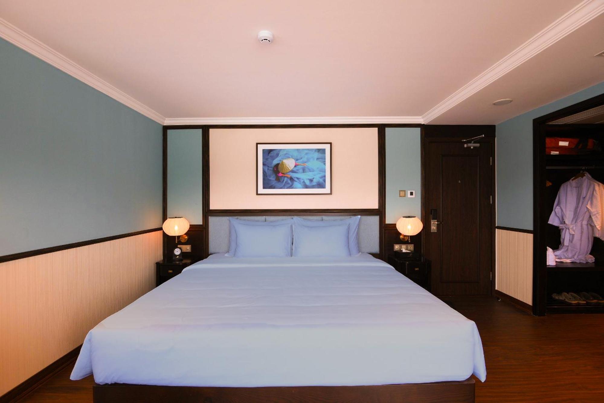 Hotel Halong Capella Cruise - Member Of Lyra Cruise Collection Hạ Long Zimmer foto