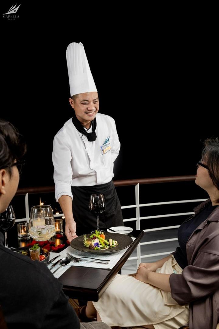Hotel Halong Capella Cruise - Member Of Lyra Cruise Collection Hạ Long Exterior foto